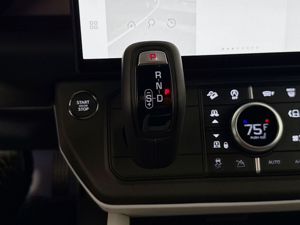 New 2026 Gondwana Stone LAND ROVER X-Dynamic SE image 16