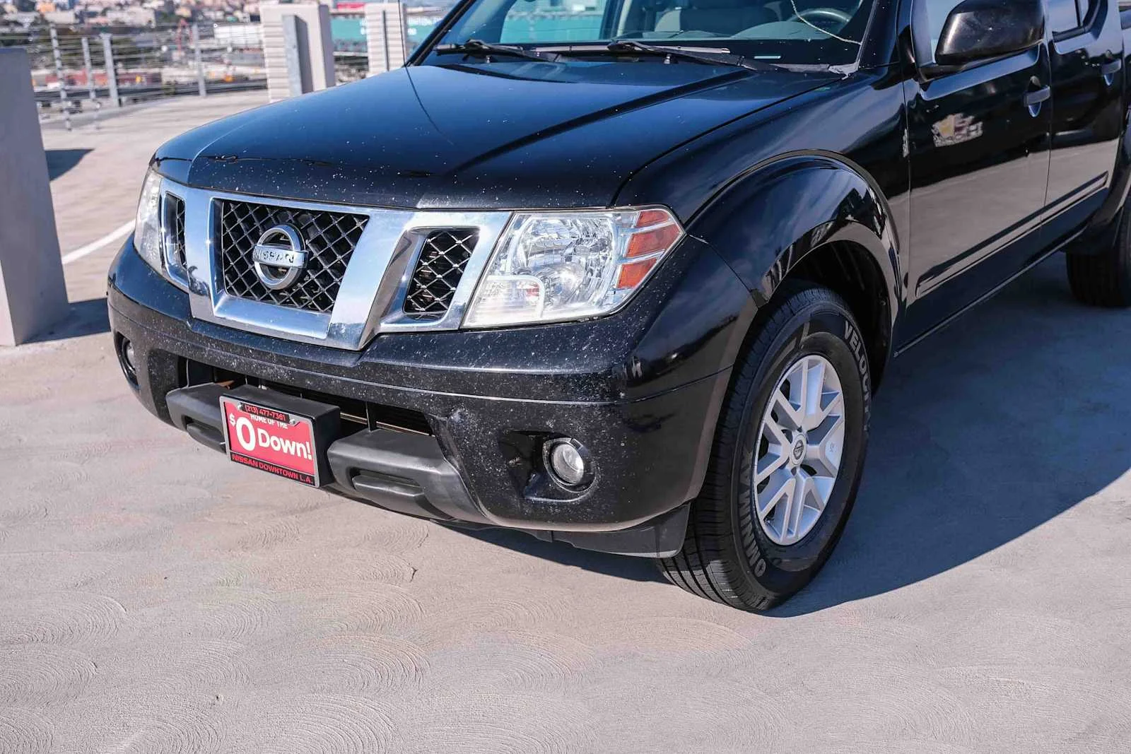 Used 2018 Magnetic Black Nissan SV V6 image 11