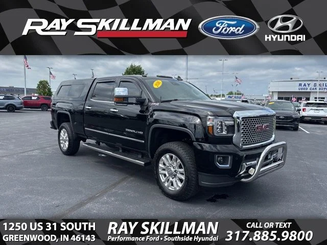 Used 2016 Onyx Black GMC Denali image 1