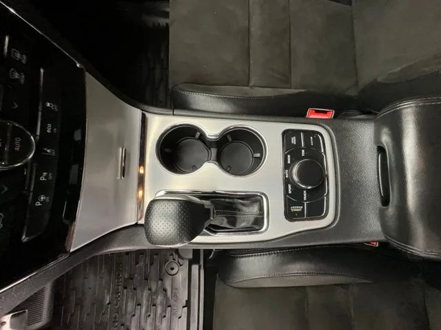 Used 2020 Black Jeep SRT image 19