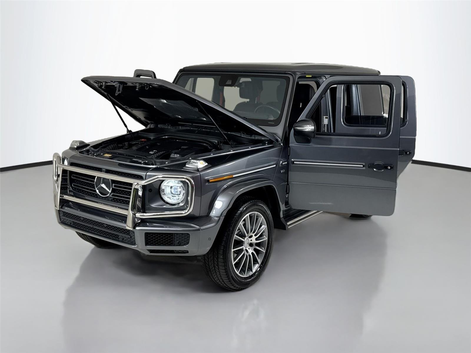 Used 2020 Selenite Grey Metallic Mercedes-Benz G 550 image 44