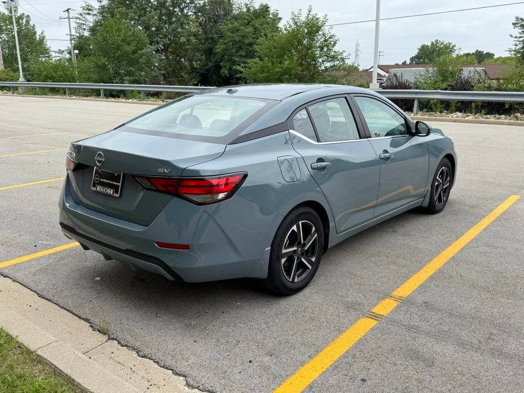Certified Used 2024 Atlantic Gray Metallic Nissan SV image 4