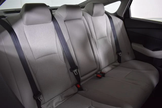 Used 2023  Honda EX image 19