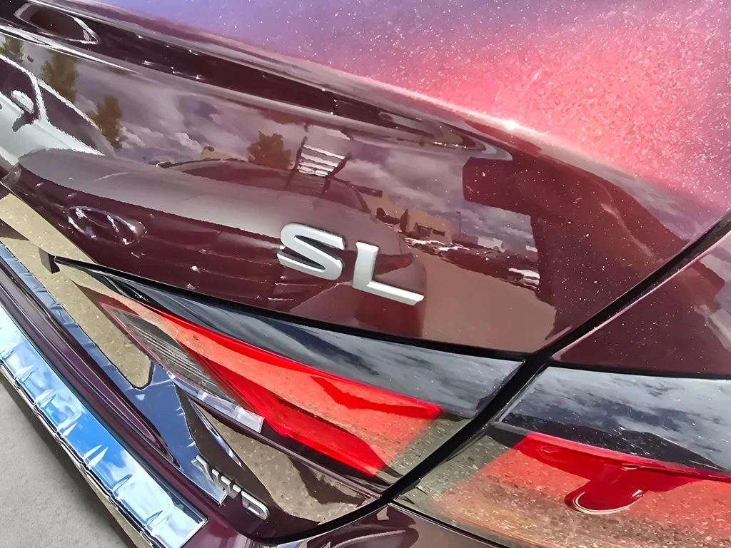 Used 2023 Garnet Pearl Metallic Nissan 2.5 SL image 17