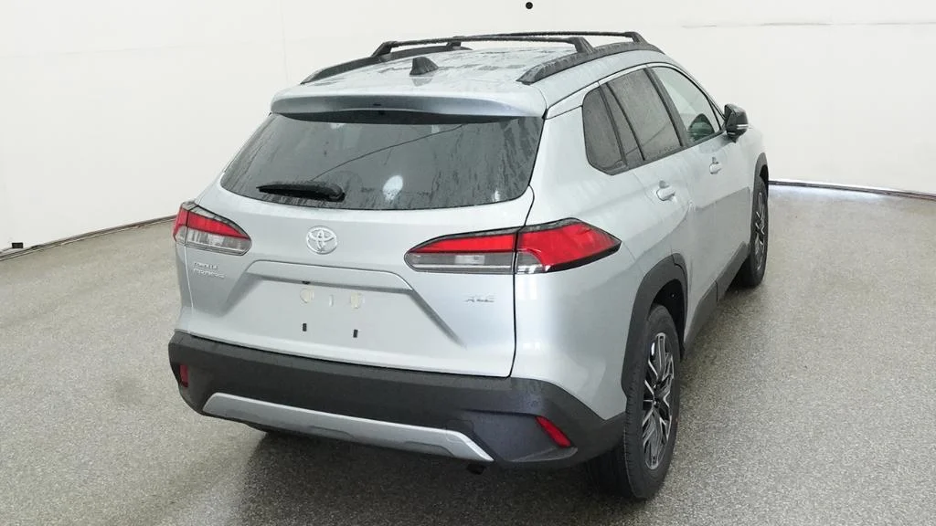 New 2026 Sonic Silver Toyota XLE image 37