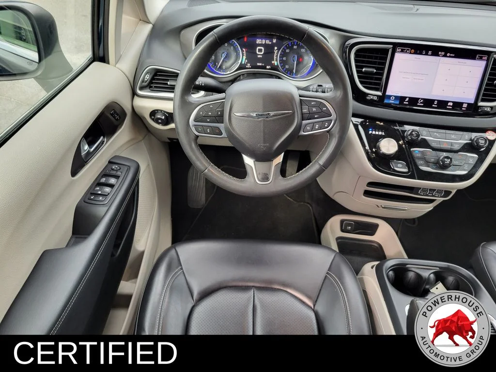 Used 2023 Blue Chrysler Touring L image 20