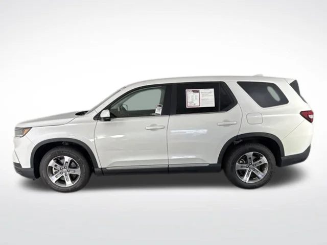 Used 2023 White Honda EX-L image 10
