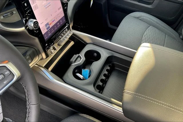 2025 RAM 2500 Big Horn - Photo 8