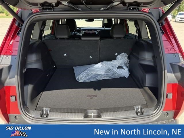 New 2026 Red Hot Pearl-Coat Exterior Paint Jeep Laredo image 7
