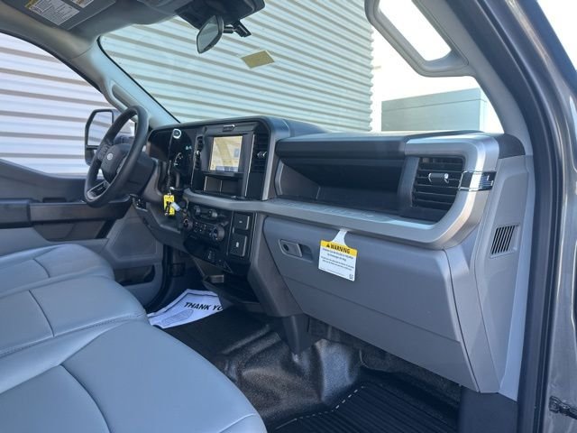 2025 Ford F-250 Super Duty XL - Photo 32