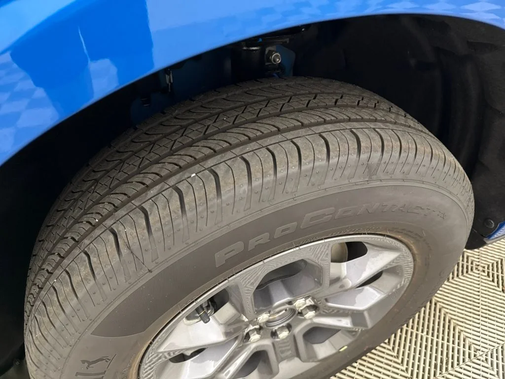 New 2025 Blue Ford XLT image 18
