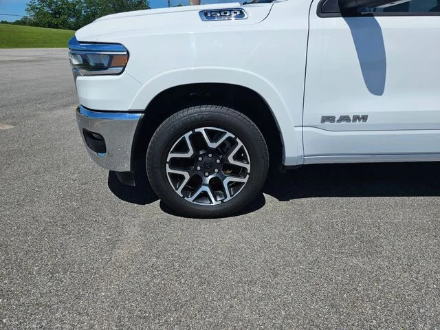 Used 2025 White Ram Laramie image 27