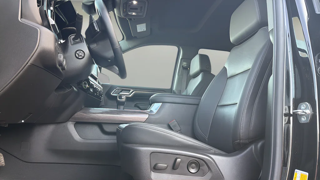 Used 2024 Black Chevrolet LTZ image 22