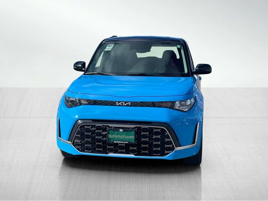 Used 2024 Surf Blue w/Black Roof Kia GT-Line image 8