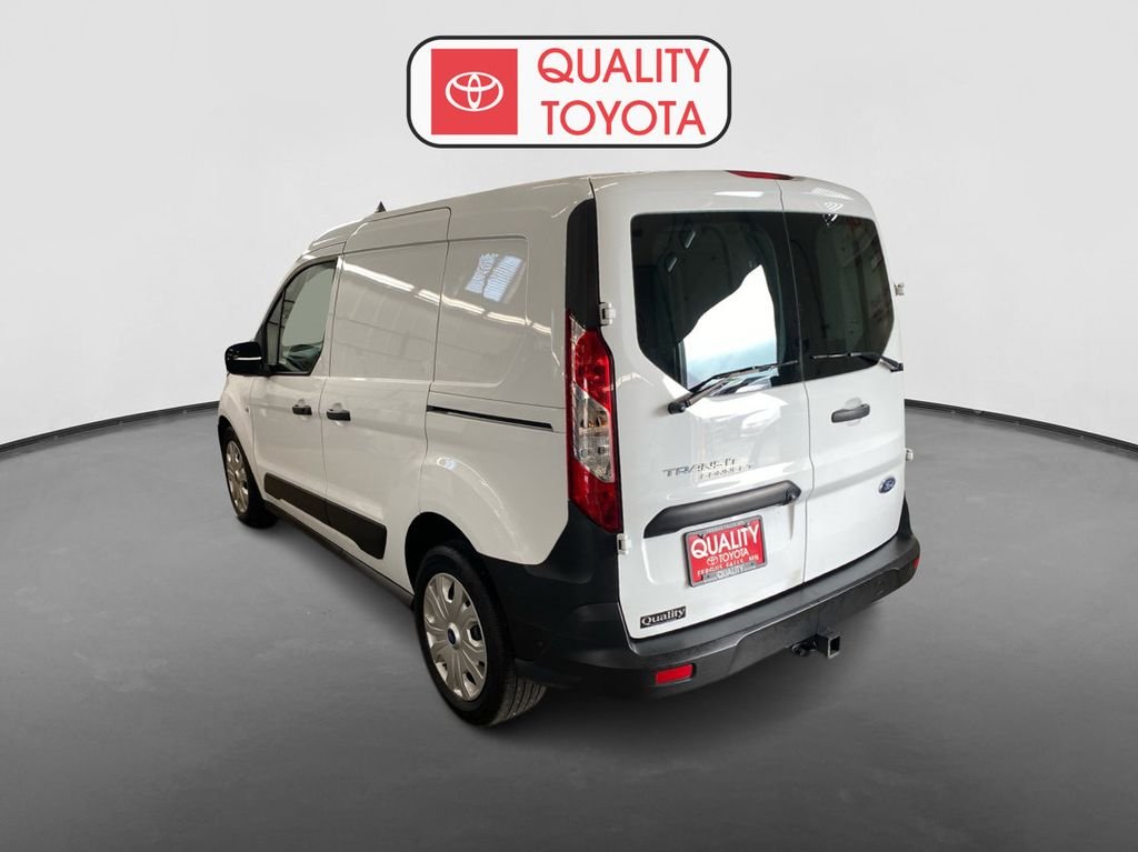Used 2023 White Ford XL image 4