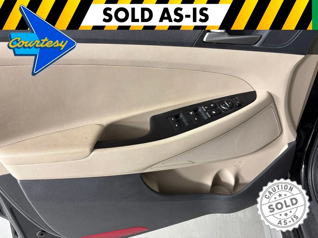Used 2018 Black Hyundai SEL Plus image 13
