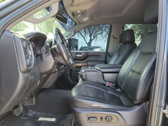 2020 Chevrolet Silverado 2500HD LT - Photo 22