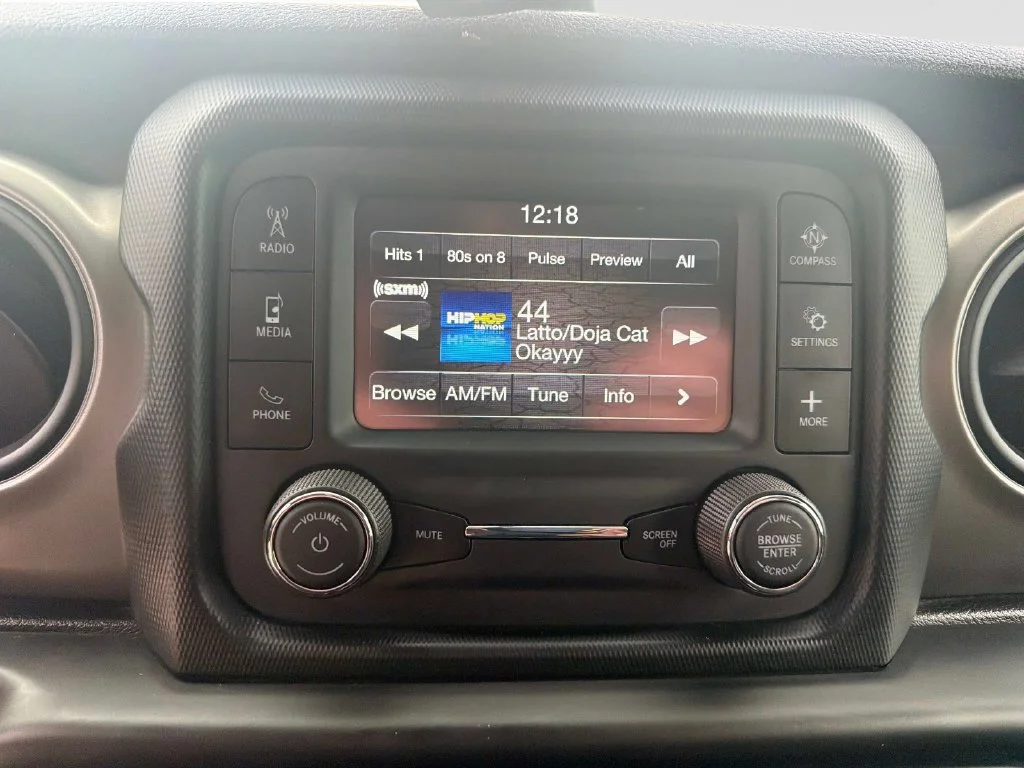 Used 2018 Black Jeep Sport S image 18
