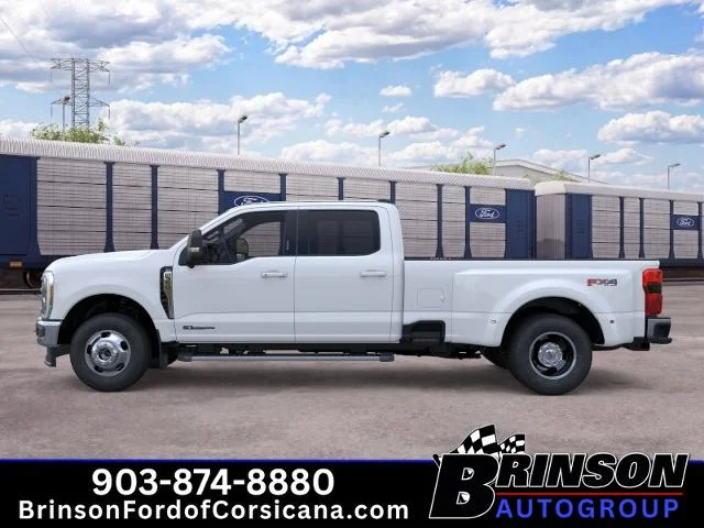 New 2026 Oxford White Ford F-350® XLT image 23