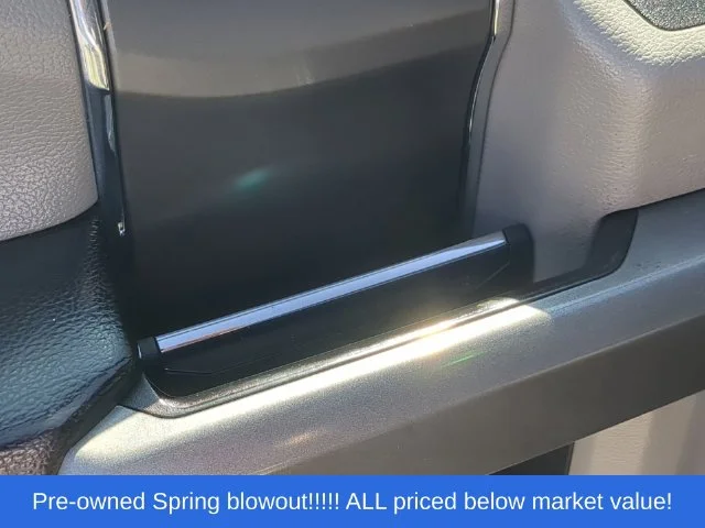 Used 2018 Black Ford XLT image 21