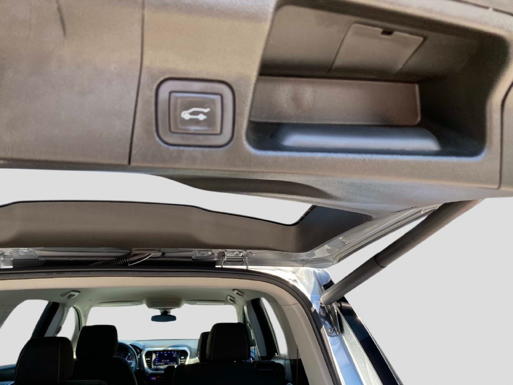 Used 2023 Silver GMC SLE image 8