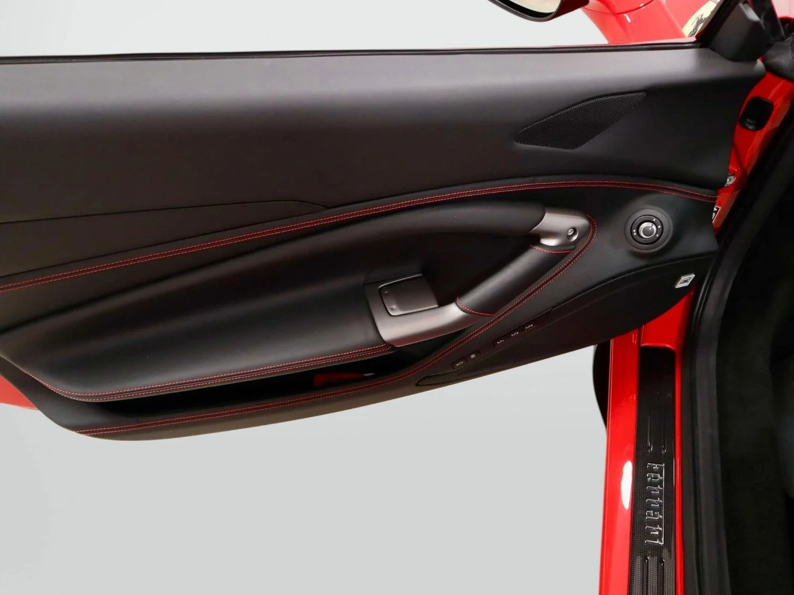 Certified Used 2021 Rosso Corsa Ferrari  image 19