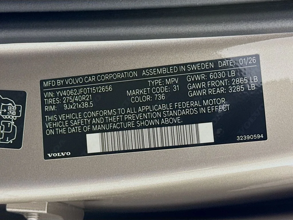 New 2026 Bright Dusk Metallic Volvo B6 Ultra image 34