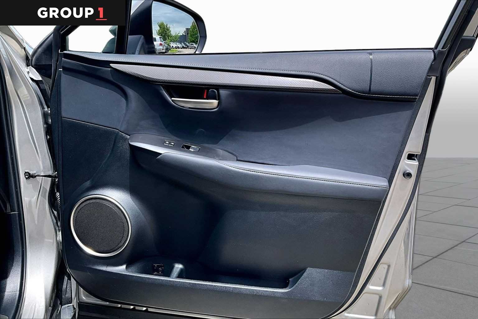 Used 2021 Atomic Silver Lexus  image 20