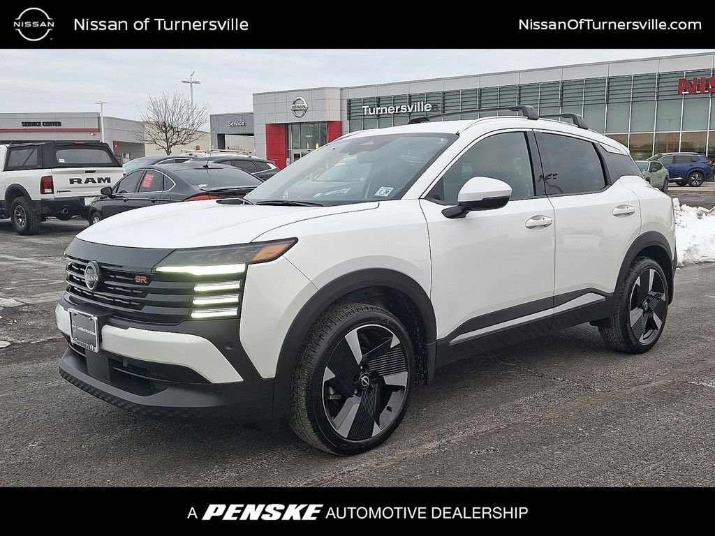 2025 Nissan Kicks SR AWD