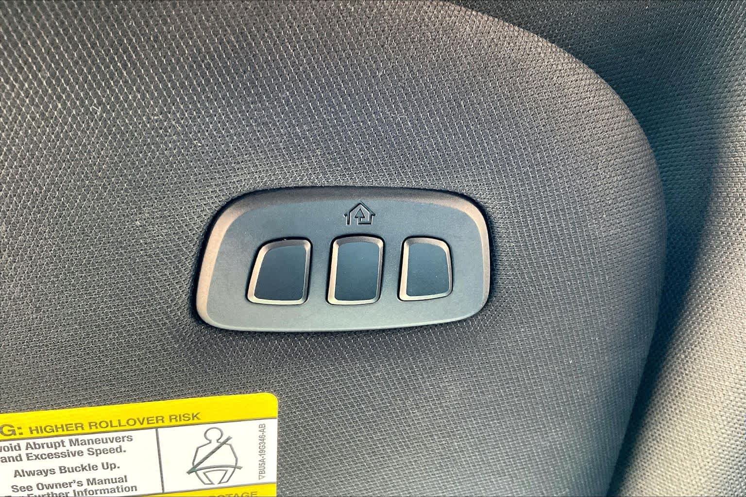 Used 2021 Iconic Silver Ford Tremor image 31