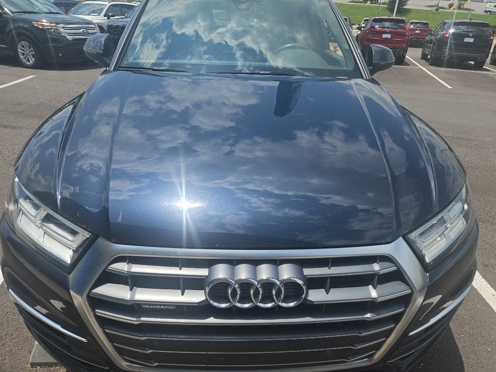 2018 Audi Q5 2.0T quattro S tronic Premium Plus's photo
