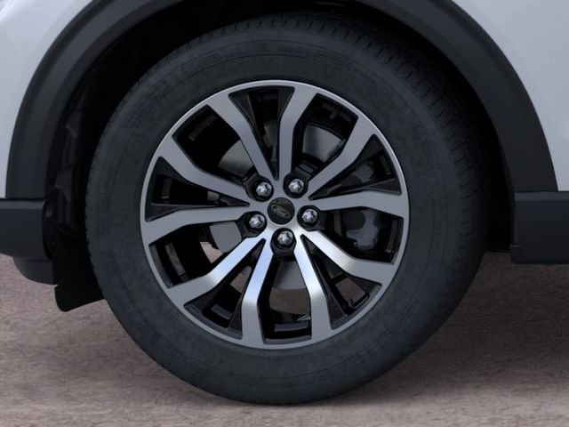 New 2026 Space White Metallic Ford ST-Line image 19