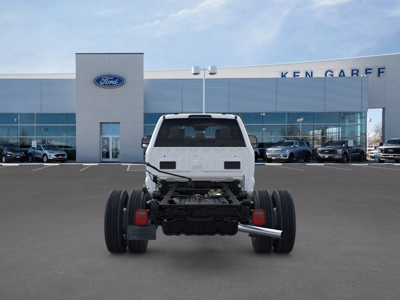 New 2026 Oxford White Ford XL image 5