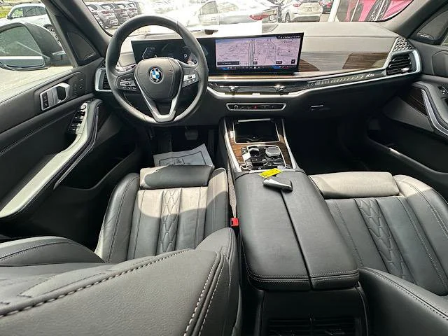 Certified Used 2024 Black Sapphire Metallic BMW xDrive40i image 19