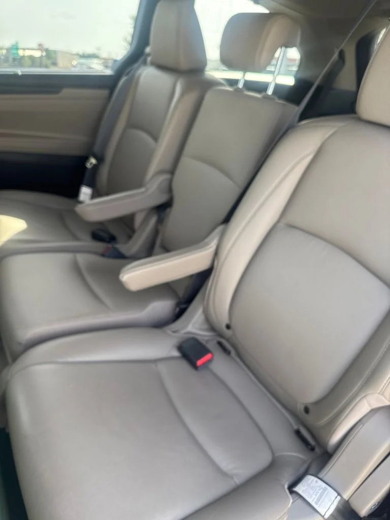 Used 2019 White Honda EX-L image 12