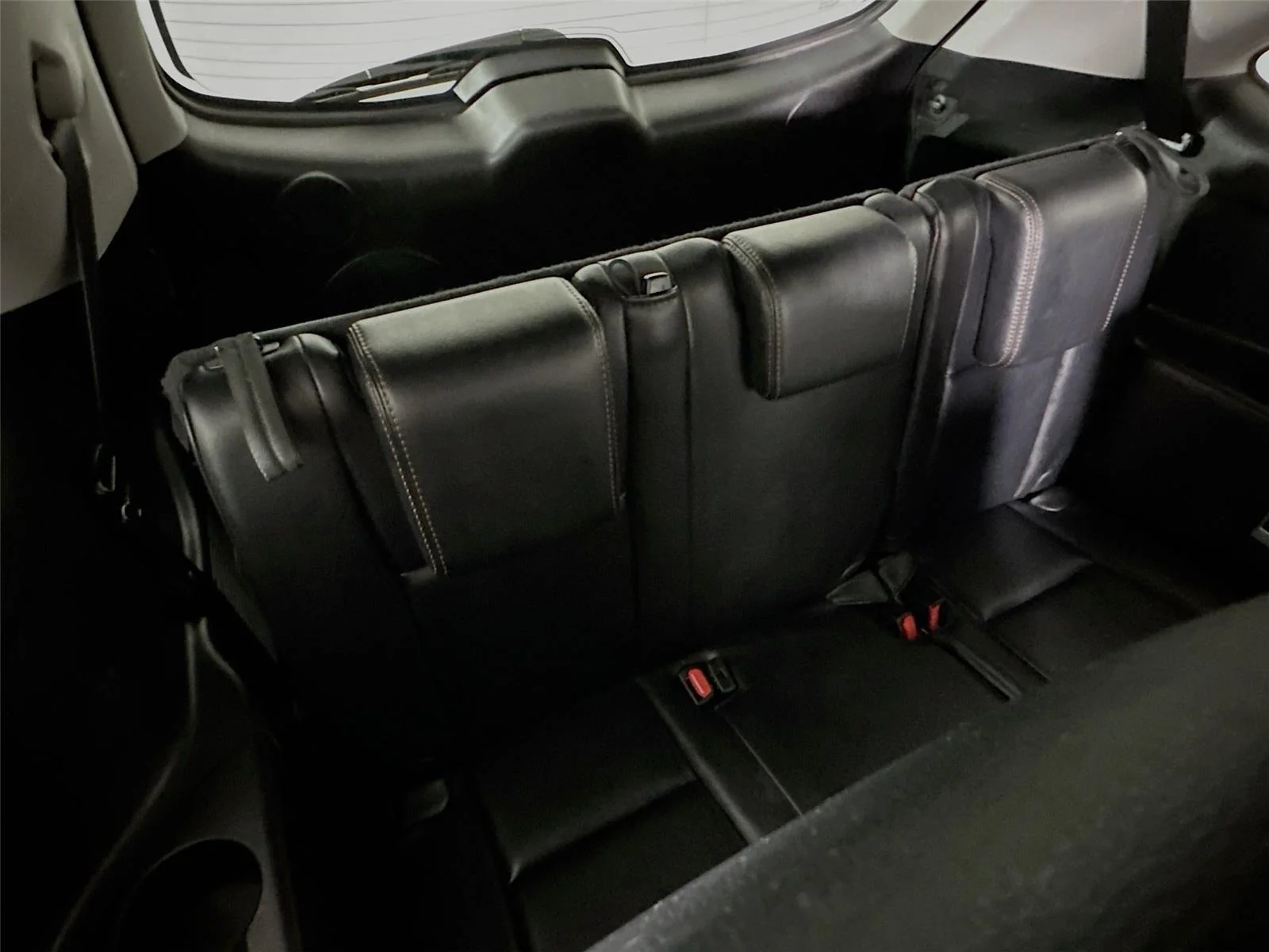 Used 2017 Predawn Gray Mica Toyota Limited image 28
