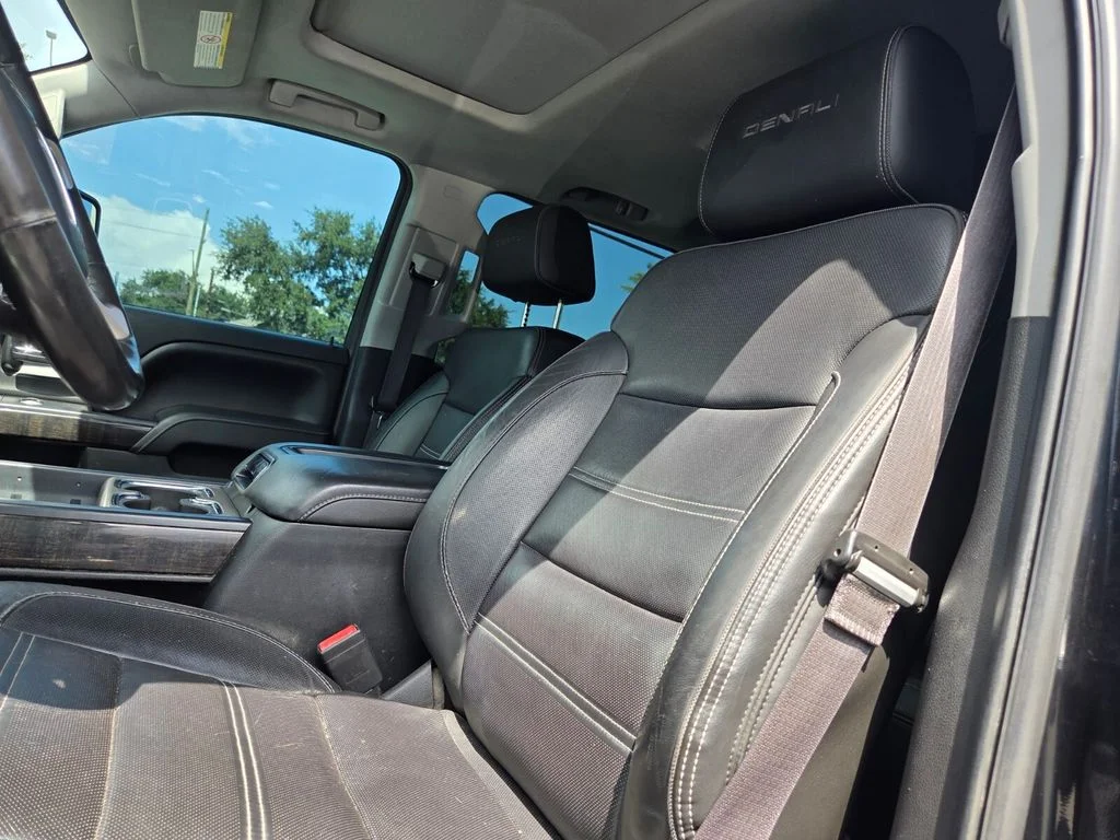 Used 2015 Black GMC Denali image 11