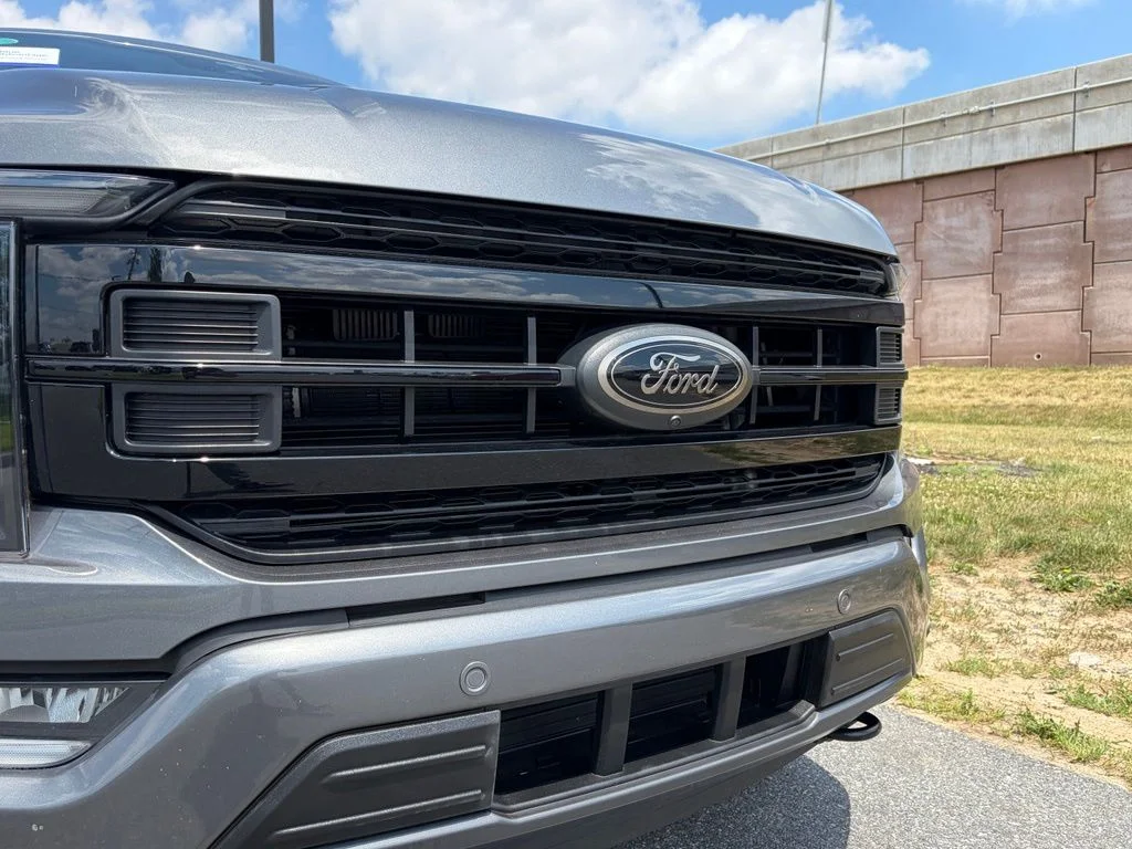 Certified Used 2023 Gray Metallic Ford XLT image 22