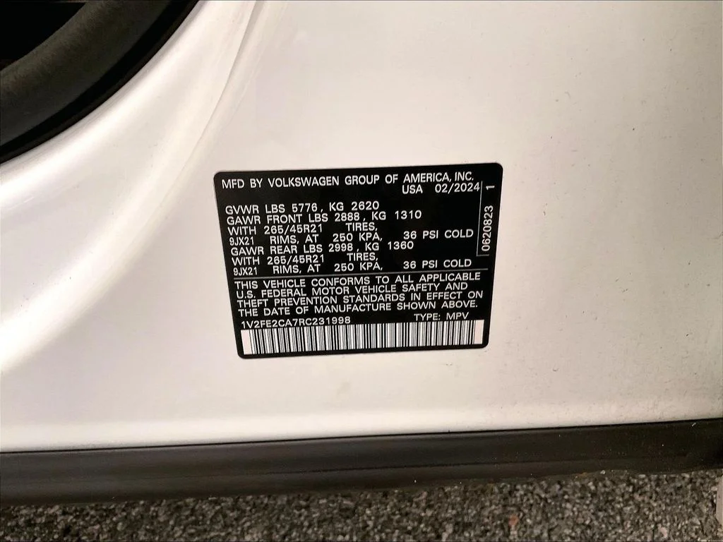 Used 2024 White Volkswagen 2.0T SEL Premium R-Line image 36