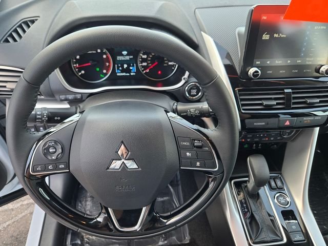 Used 2026  Mitsubishi SE image 19