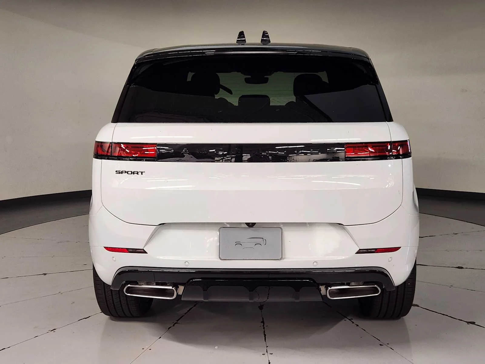 New 2026 Fuji White Land Rover Dynamic SE - P400 image 16