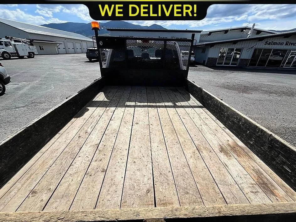 Used 2024 White Ford XL image 17