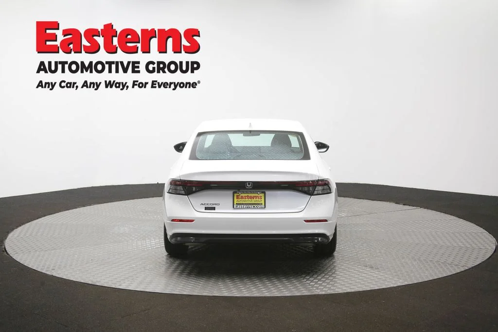 Used 2024 White Honda LX image 36