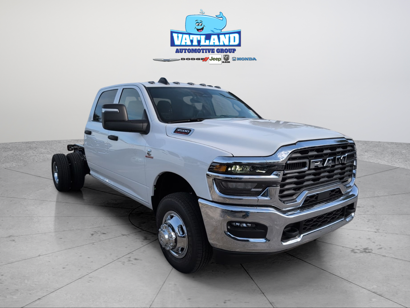 New 2026 Bright White Clear-Coat Exterior Paint RAM Tradesman image 1
