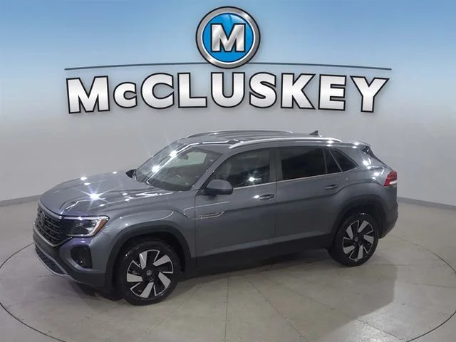 2025 Volkswagen Atlas Cross Sport 2.0T SE w/Tech's photo