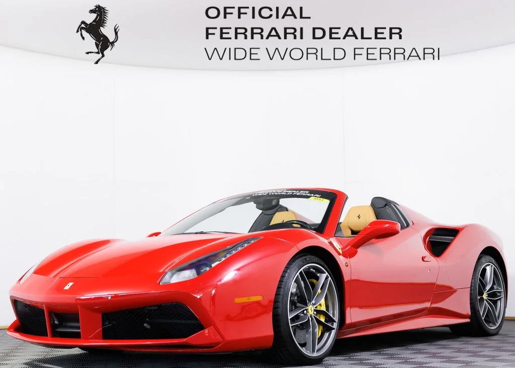 Used 2018 Red Ferrari Base image 1