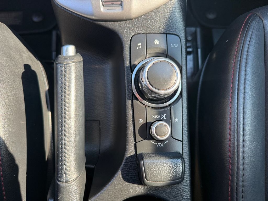 Used 2017 Red Mazda Touring image 24