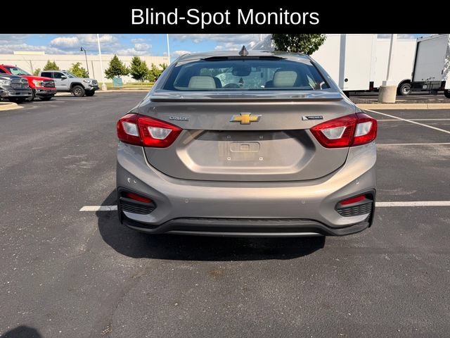 Used 2018 PEPPERDUST METALLIC Chevrolet Premier image 3