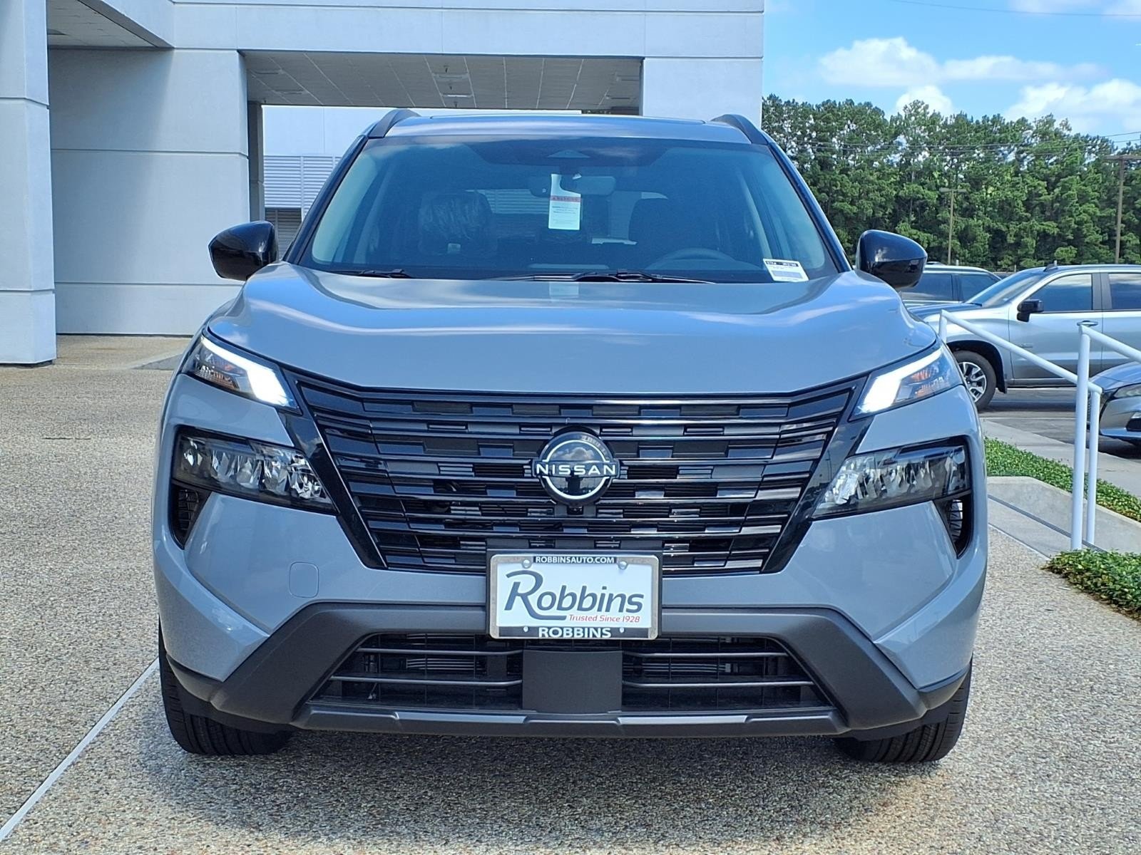 2026 Nissan Rogue Dark Armor™ Gray at Robbins Nissan