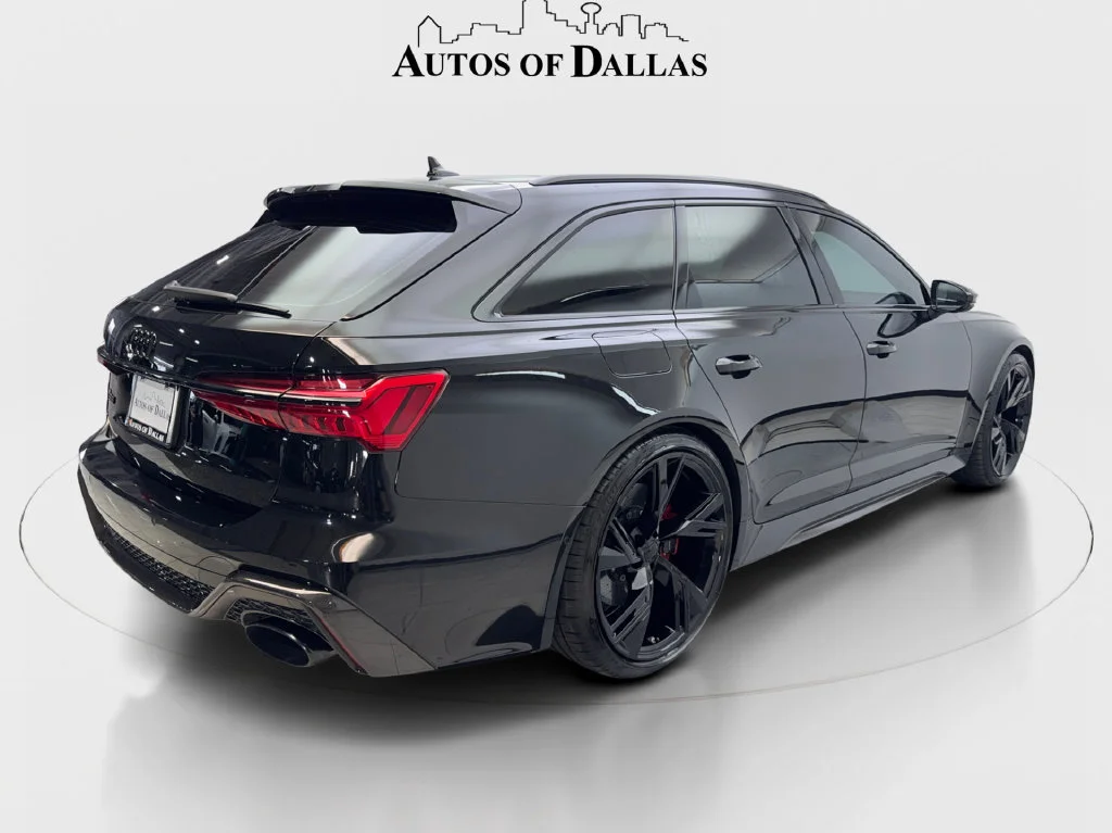 Used 2022  Audi 4.2 image 7